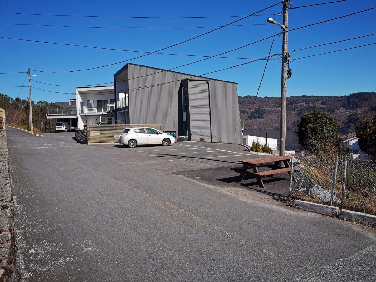ברגן Bjornestrand Fjordside View מראה חיצוני תמונה