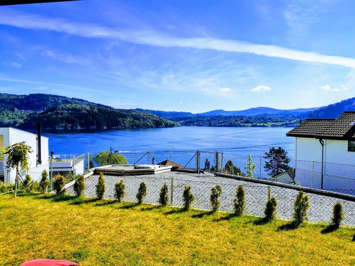 ברגן Bjornestrand Fjordside View מראה חיצוני תמונה